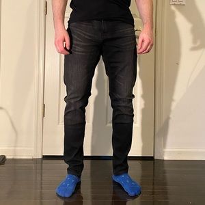 Tailored men’s old navy slim jeans in faded black size 32x32